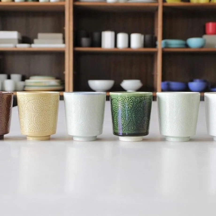 Koyu Tetsuyu Brown Chrysanthemum Sake Cup - Image 3