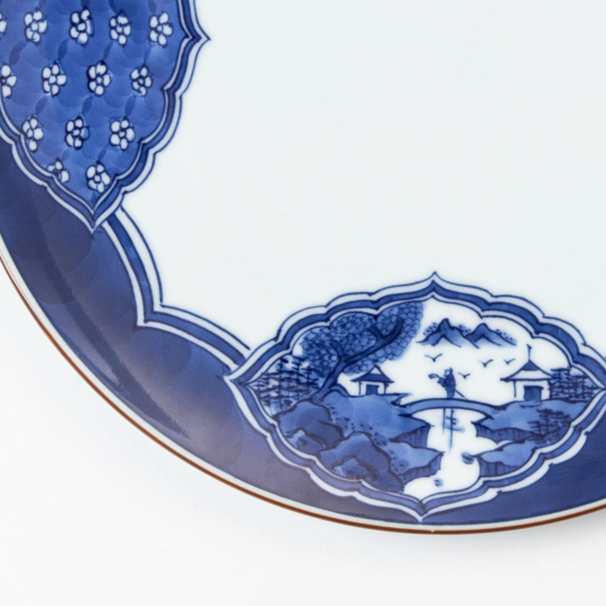 Gen-emon Kiln Arita Auspicious Medium Plate - Image 2