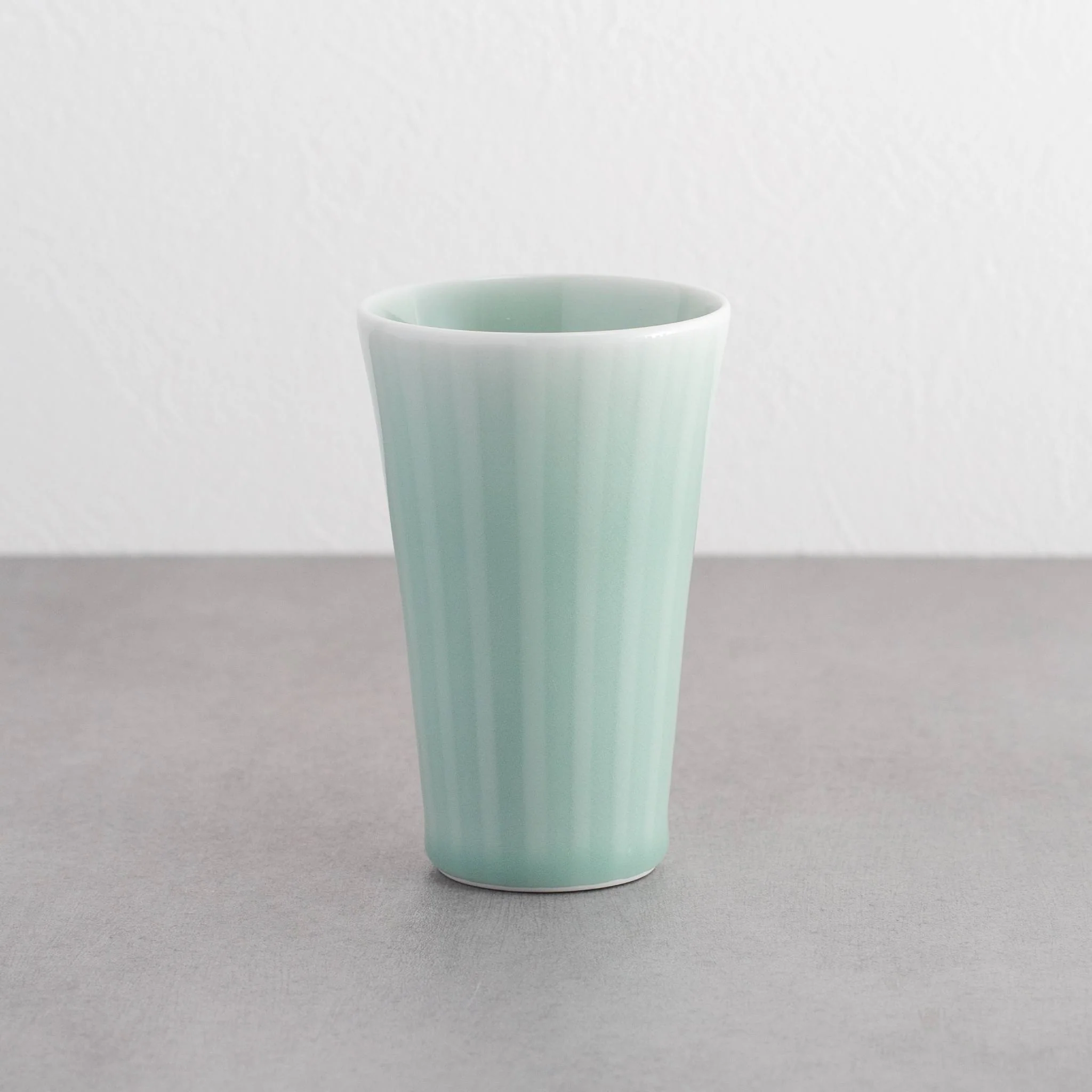 Nabeshima Celadon Porcelain Tumbler - Image 3
