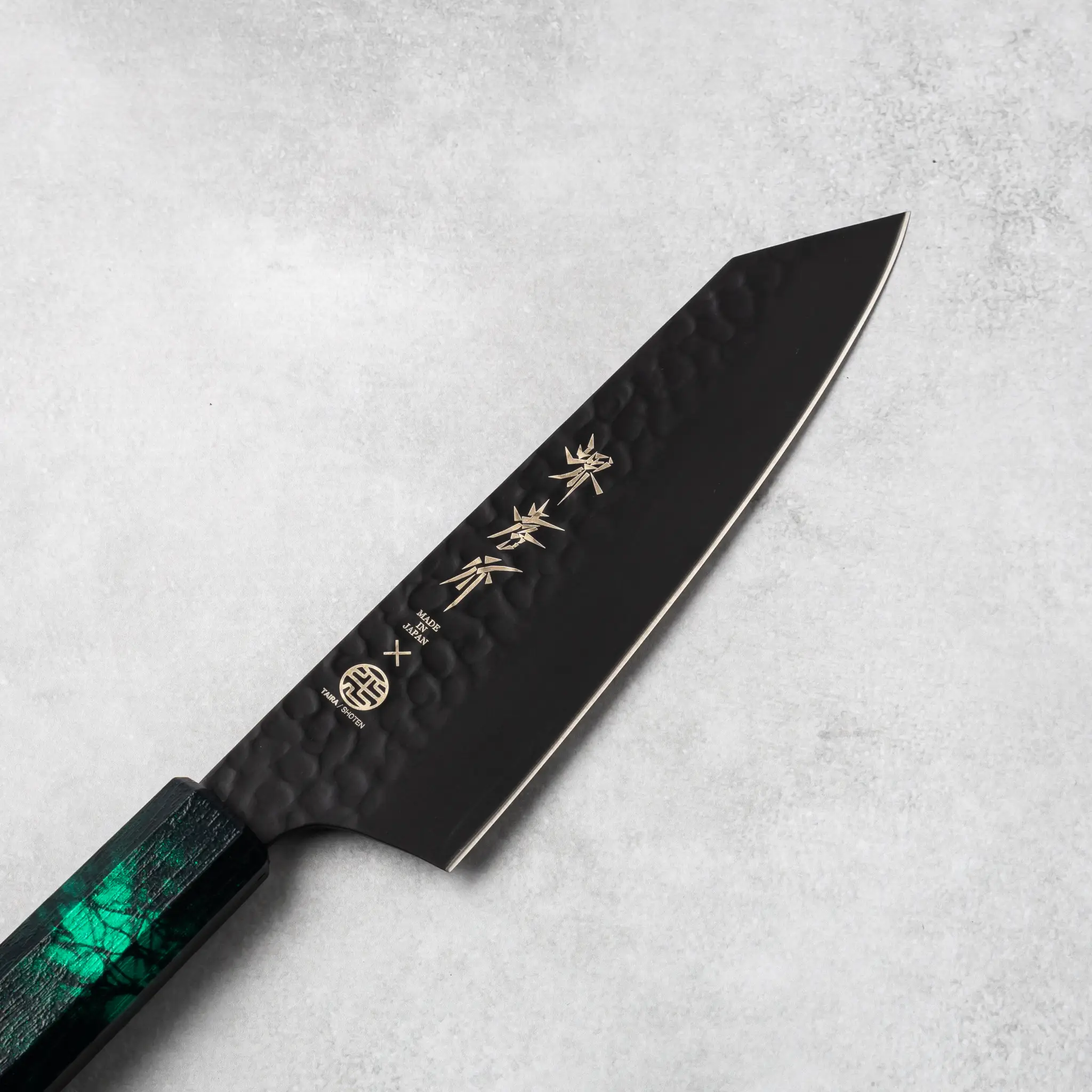 Sakai Takayuki Kurokage VG10 Kengata Santoku Knife Green Handle - Image 2