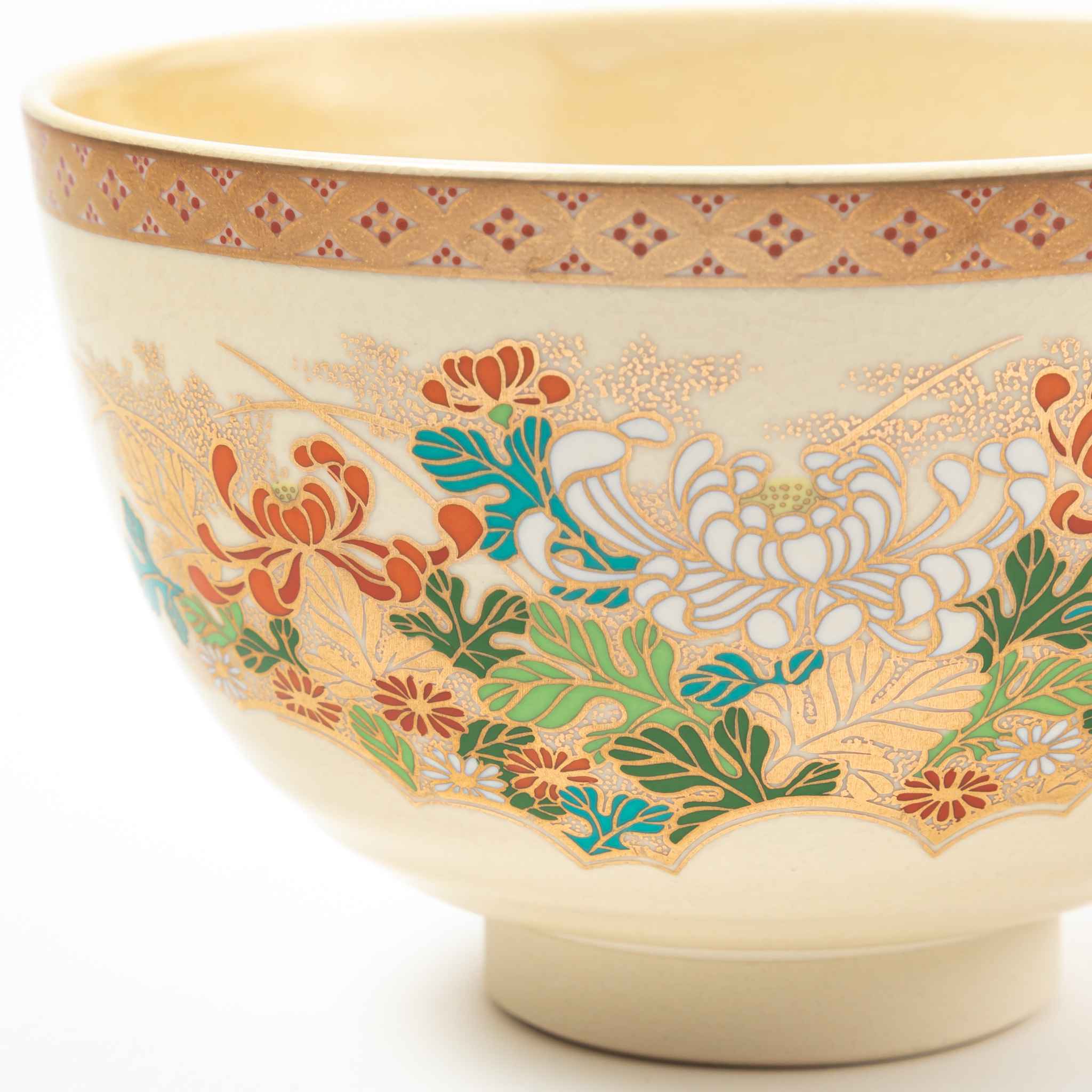 Satsuma Matcha Bowl Chrysanthemum by Eiko Miyaji - Image 2