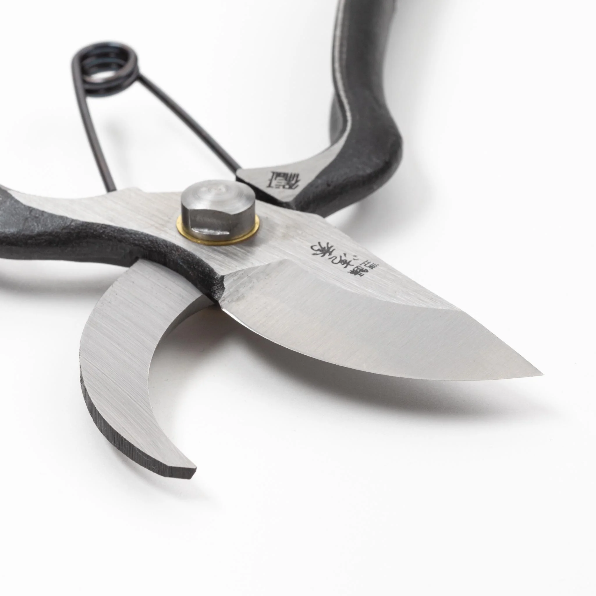 Tsurumaki Pruning Shears (Gold Stop) - Image 2