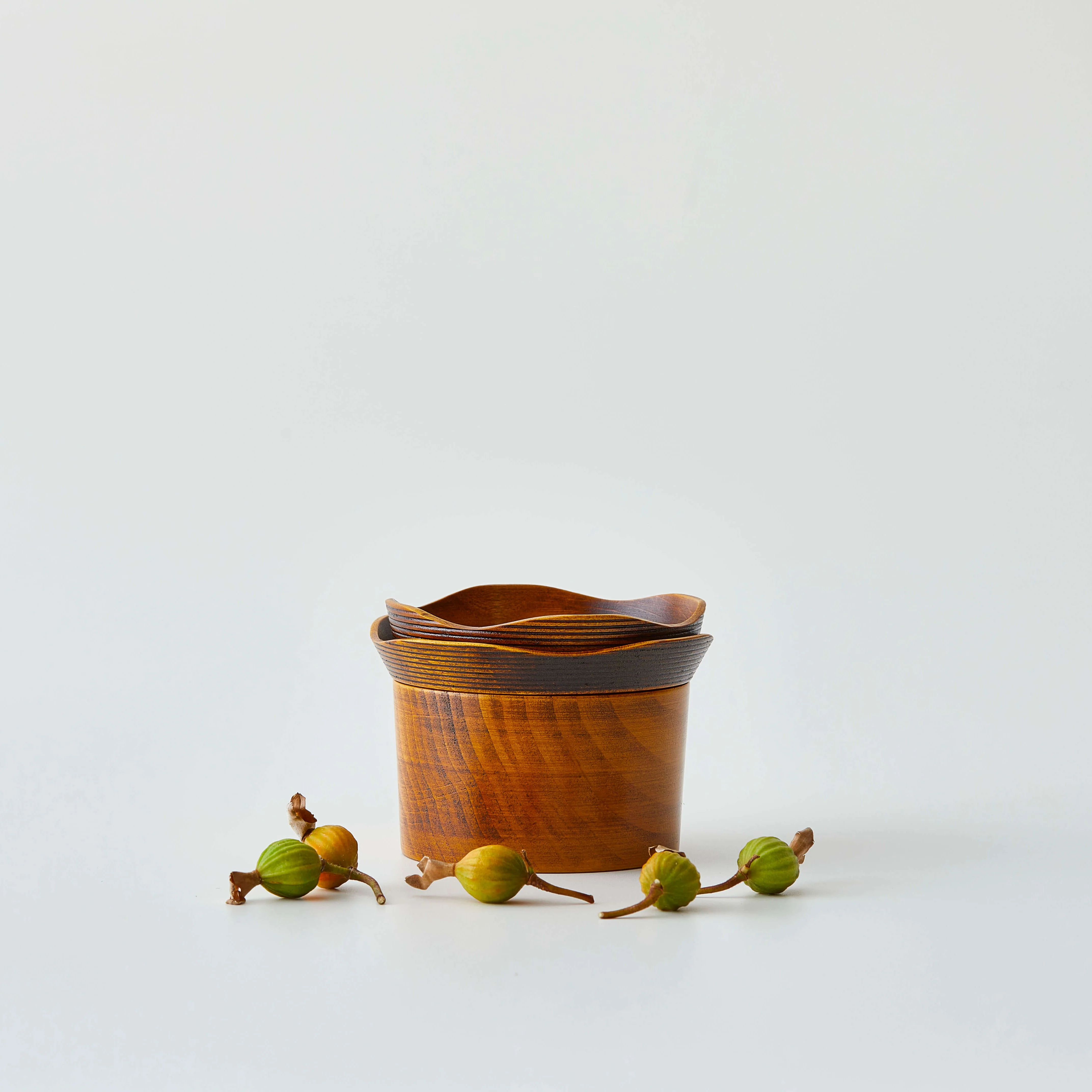 Yae Bowl and Plates Set - Image 5